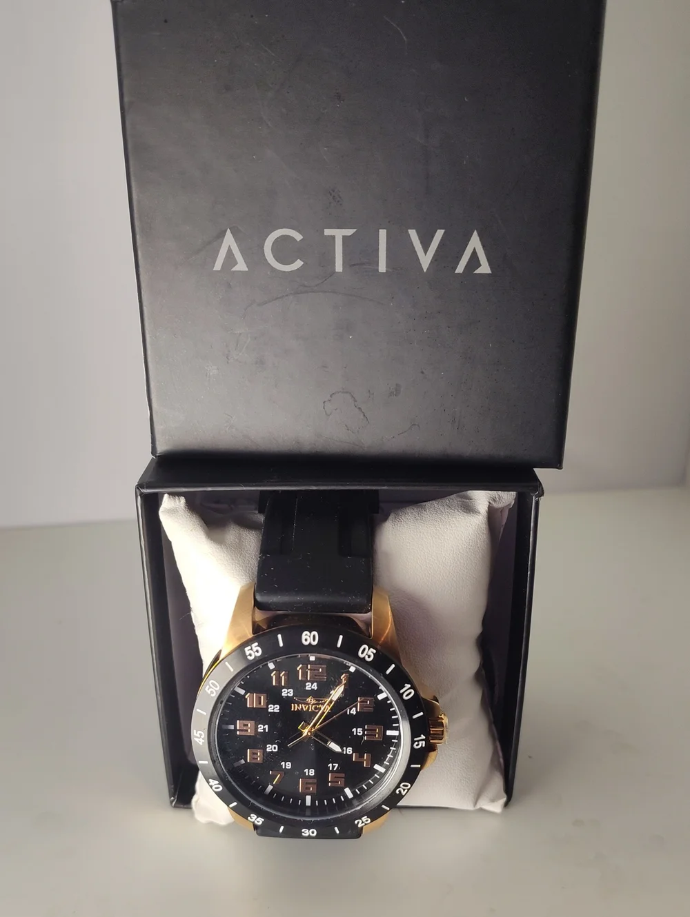 Activa Black and Gold Men’s Sport Watch *NICE*